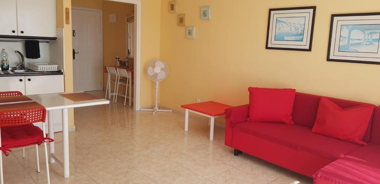Sunny Self-Catering Apartment Costa Teguise, Lanzarote, Spain Bagian luar foto
