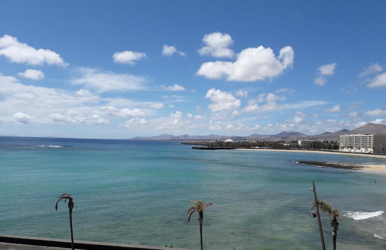 Sunny Self-Catering Apartment Costa Teguise, Lanzarote, Spain Bagian luar foto